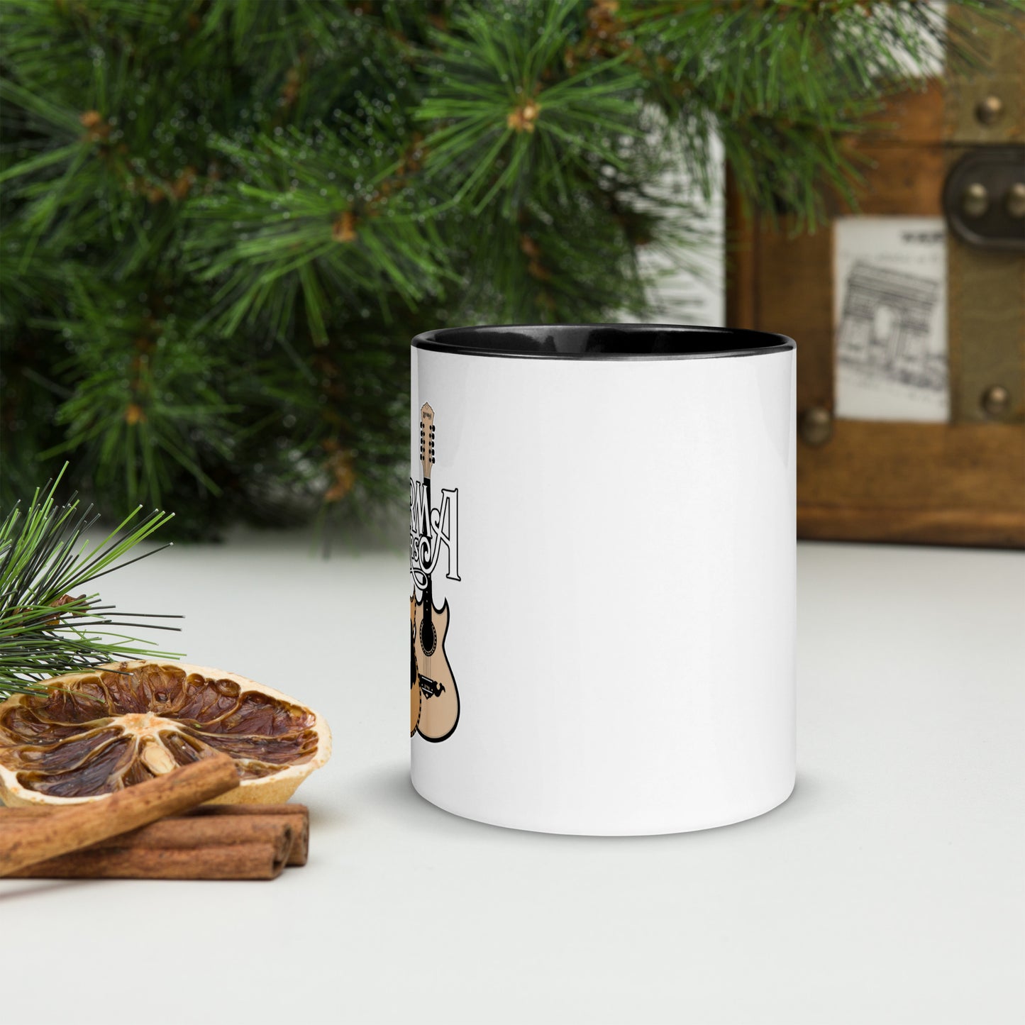 THREE QUINTOS MUG