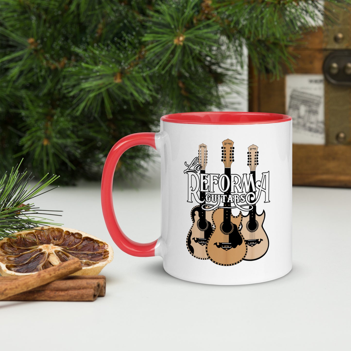 THREE QUINTOS MUG